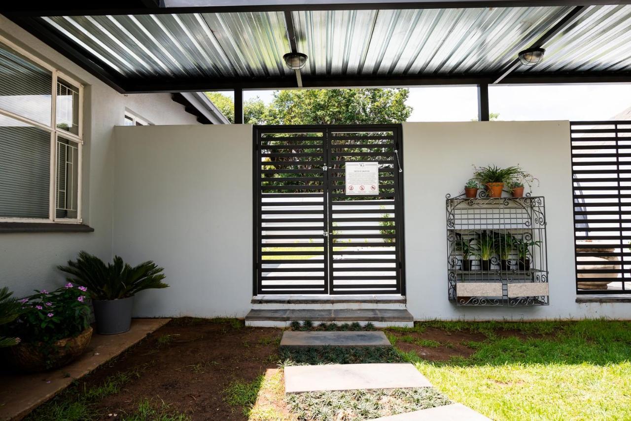 Villa Gracia Guesthouse Klerksdorp Extérieur photo