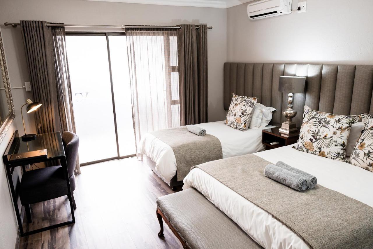 Villa Gracia Guesthouse Klerksdorp Extérieur photo