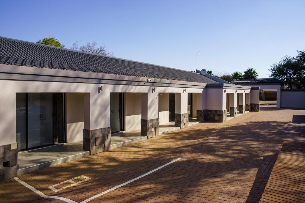Villa Gracia Guesthouse Klerksdorp Extérieur photo